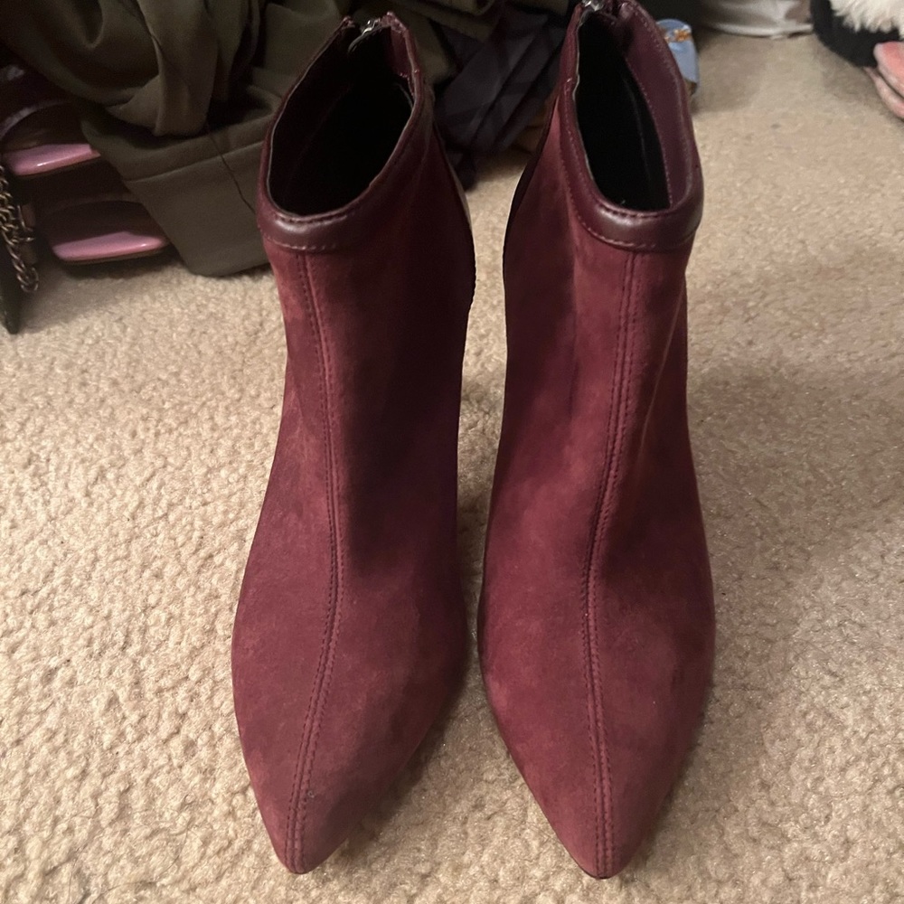 New (worn once)